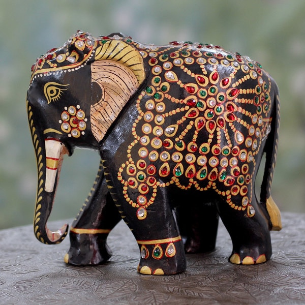 Handcrafted Kadam Wood 'Majestic Elephant' Sculpture (India)