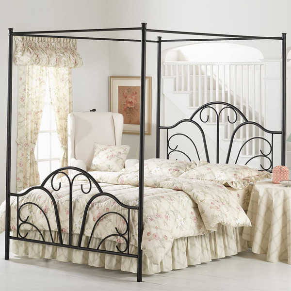 Dover Canopy Bed 